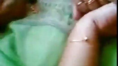 Trannies पर गर्म अंतरजातीय बीपी सेक्सी वीडियो फिल्म गांड भाड़ में जाओ