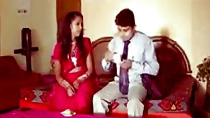 Notarous दादी खड़ा है सेक्सी फिल्में भेजिए पर युवा मांस