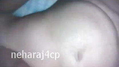 सींग का बना हुआ किशोरी फूहड़ जबकि सेक्सी फिल्म भेजो ना बह