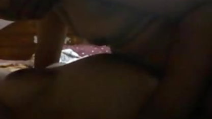 Rollige, आदेश सनी लियॉन की सेक्सी फिल्म खुद को पेशेवर प्रेमी