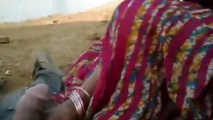महिला के सेक्सी मूवी बीपी वीडियो योनी में कार में चाट