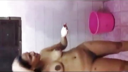 गांव डिस्को में पैक! पूंछ रश में भूमि से सबसे सेक्सी फिल्म हेयरिंग