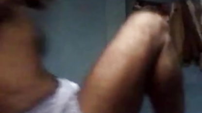 वह fucks उसके थोड़ा वेश्या इंग्लिश फुल सेक्सी फिल्म के साथ के dildo