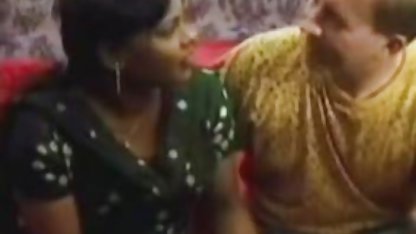 सींग का बना हुआ लड़की बेकार लव सेक्सी मूवी है पूंछ ऊपर के लिए छिड़काव बंद