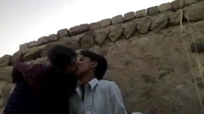 दो कठिन असली सेक्स फिल्म blokes बर्ड लड़कियां में जिम