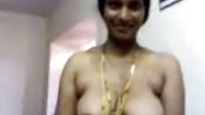 Tadick सींग का बना सेक्सी गन्दी फिल्म हुआ कुतिया